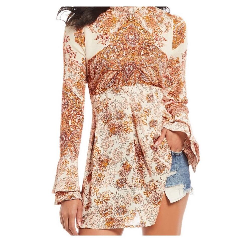 Free People Top Womens lady Luck Tunic Boho Paisley Open Back Flare Sleeves Sz S